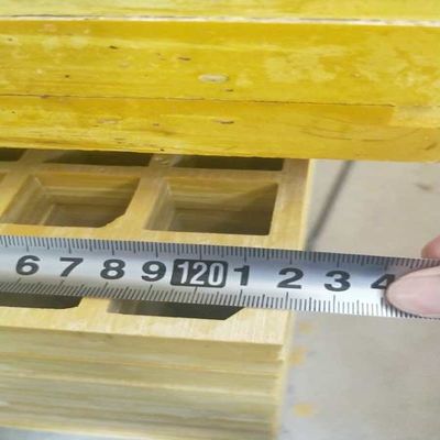 Yellow Molded Fiberglass Grating Corrosion Resistance 38x38mm